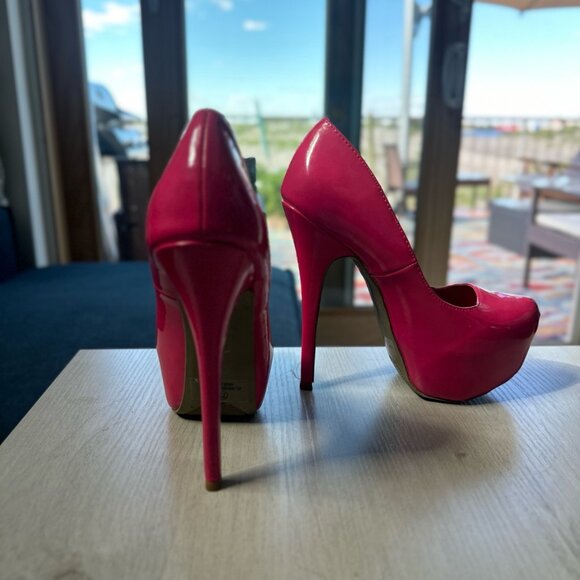 Hot Pink Patent Platform Stiletto Heels – Size 8 - Picture 2 of 6